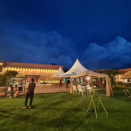Focus Club And Resort Ranchi Eksteriør billede