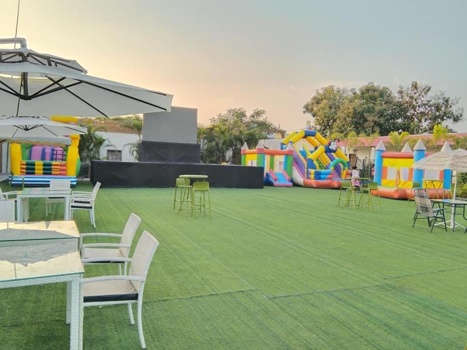 Focus Club And Resort Ranchi Eksteriør billede