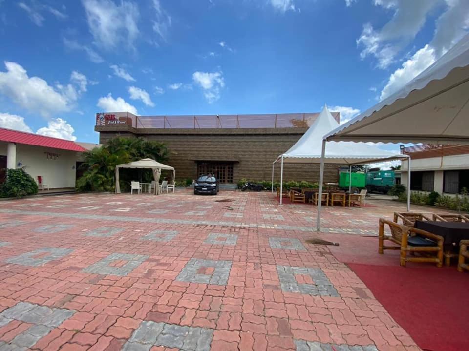 Focus Club And Resort Ranchi Eksteriør billede