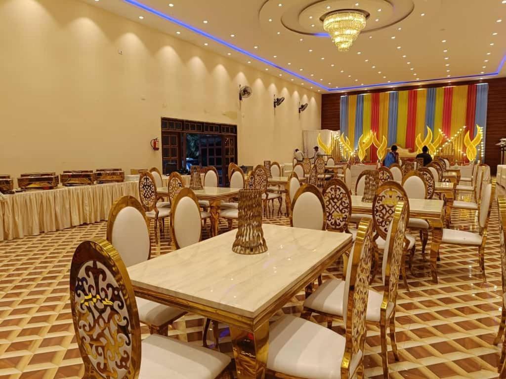Focus Club And Resort Ranchi Eksteriør billede