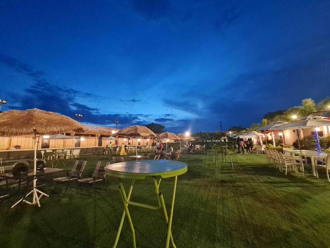 Focus Club And Resort Ranchi Eksteriør billede