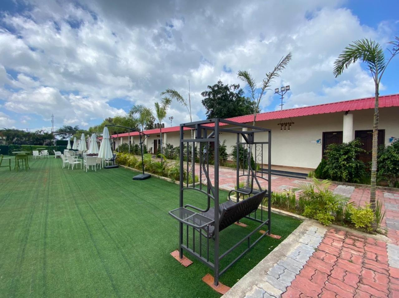 Focus Club And Resort Ranchi Eksteriør billede