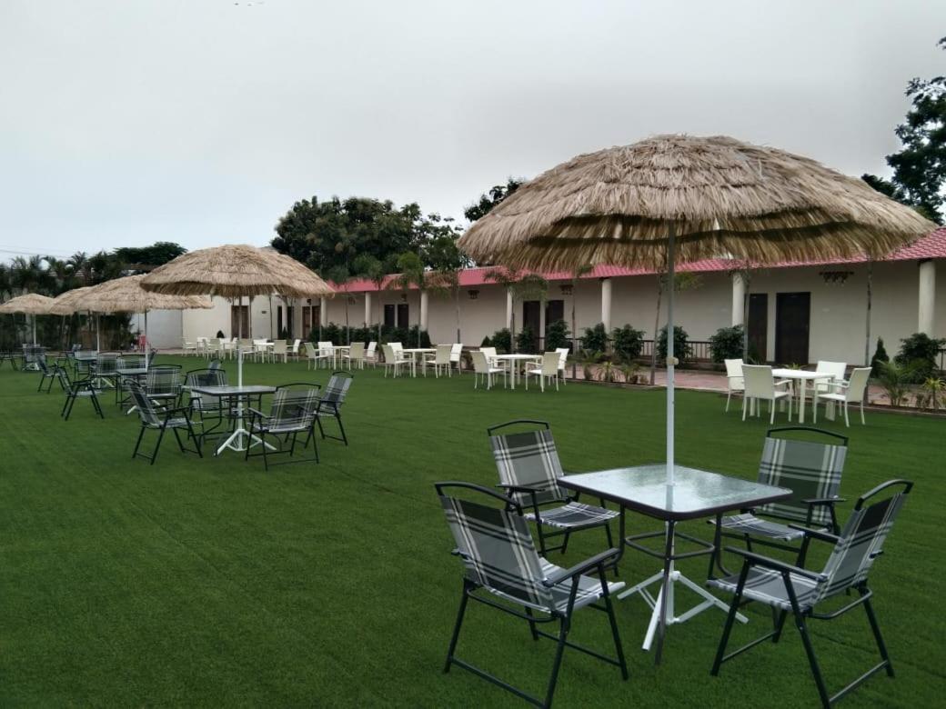 Focus Club And Resort Ranchi Eksteriør billede