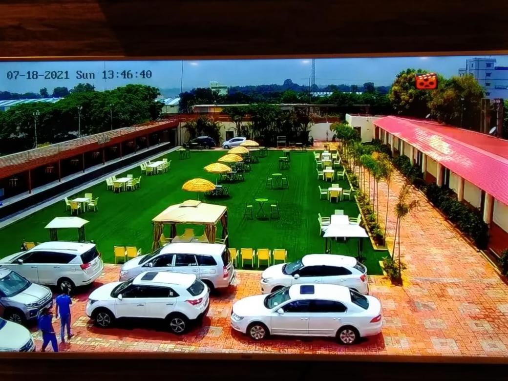 Focus Club And Resort Ranchi Eksteriør billede